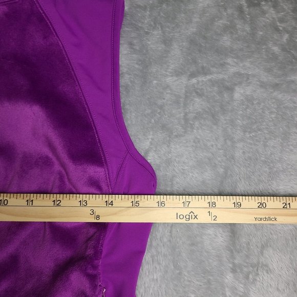 Peter Millar Warmth Women's Size Small Performance Purple Fleece Vest MSRP 139 - Picture 9 of 10